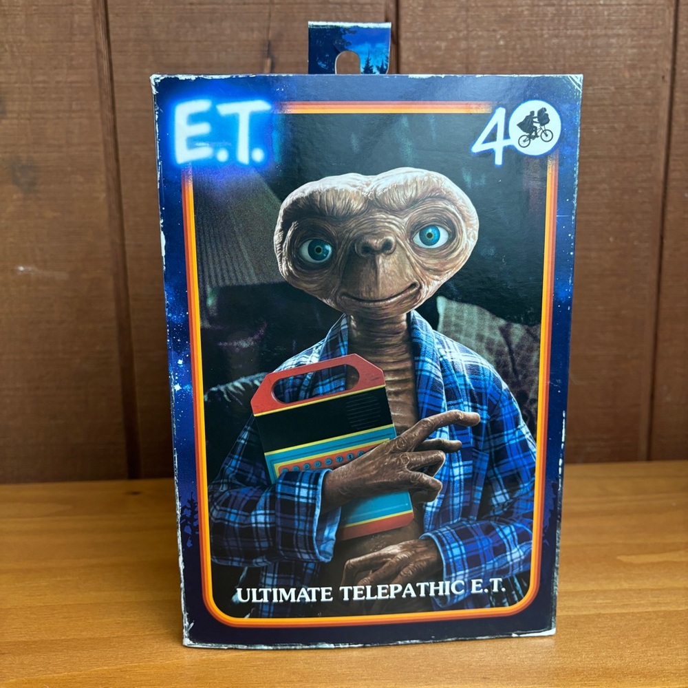 NECA Tots Ultimate Telepathic E.T. Figure - 40th Anniversary Collection